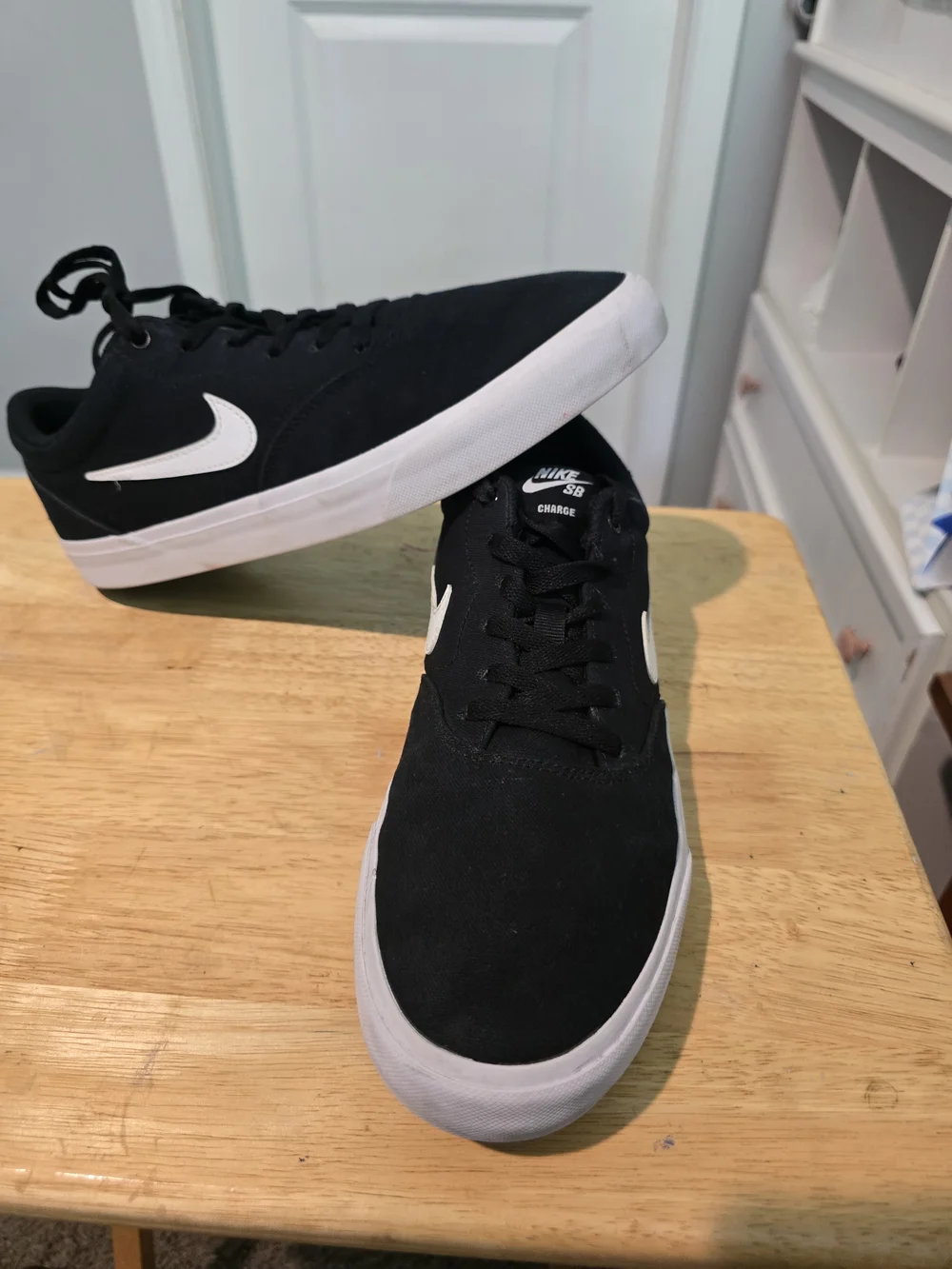 Nike SB Charge Men's Skate Shoes - Black/White Size 11 Men's